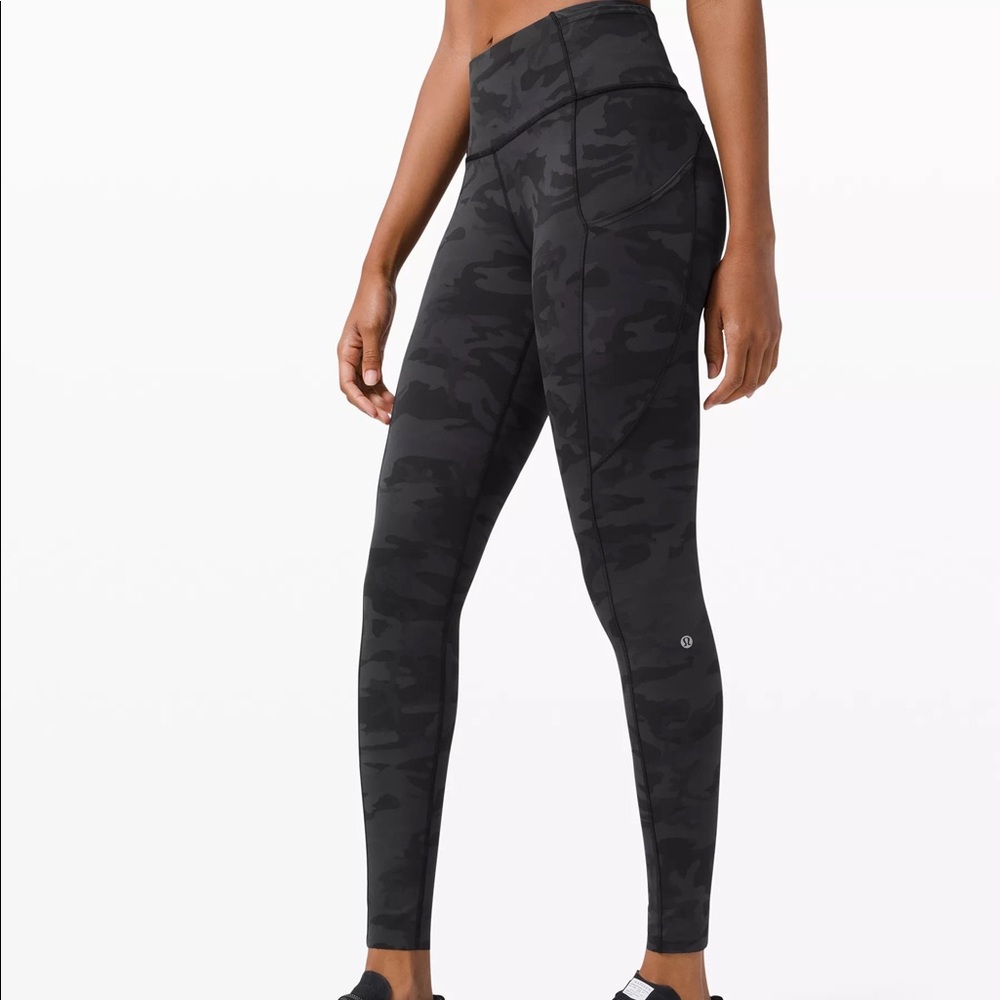 lululemon fast and free camo leggings 25’
